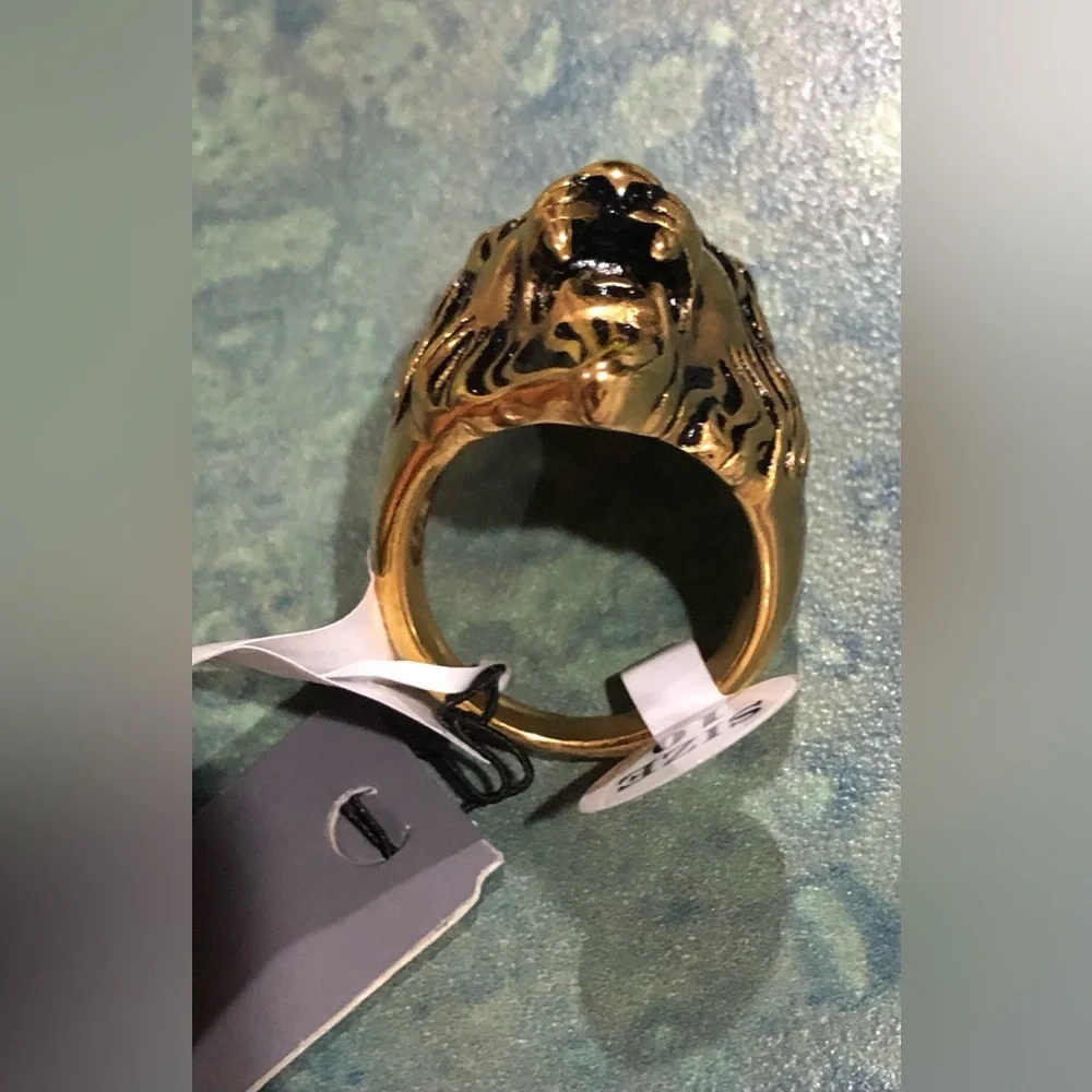 Lion head men’s brass look ring size‎ 10 brand new